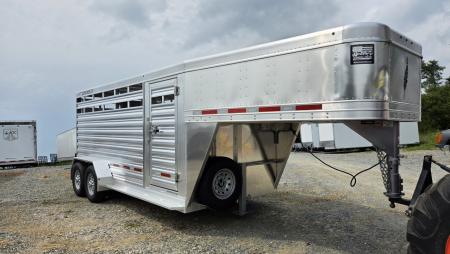 New 2026 Featherlite Trailers 8117 GN 6'7"X16TA Stock / Stock Combo Trailer