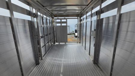 New 2026 Featherlite Trailers 8117 GN 6'7"X16TA Stock / Stock Combo Trailer