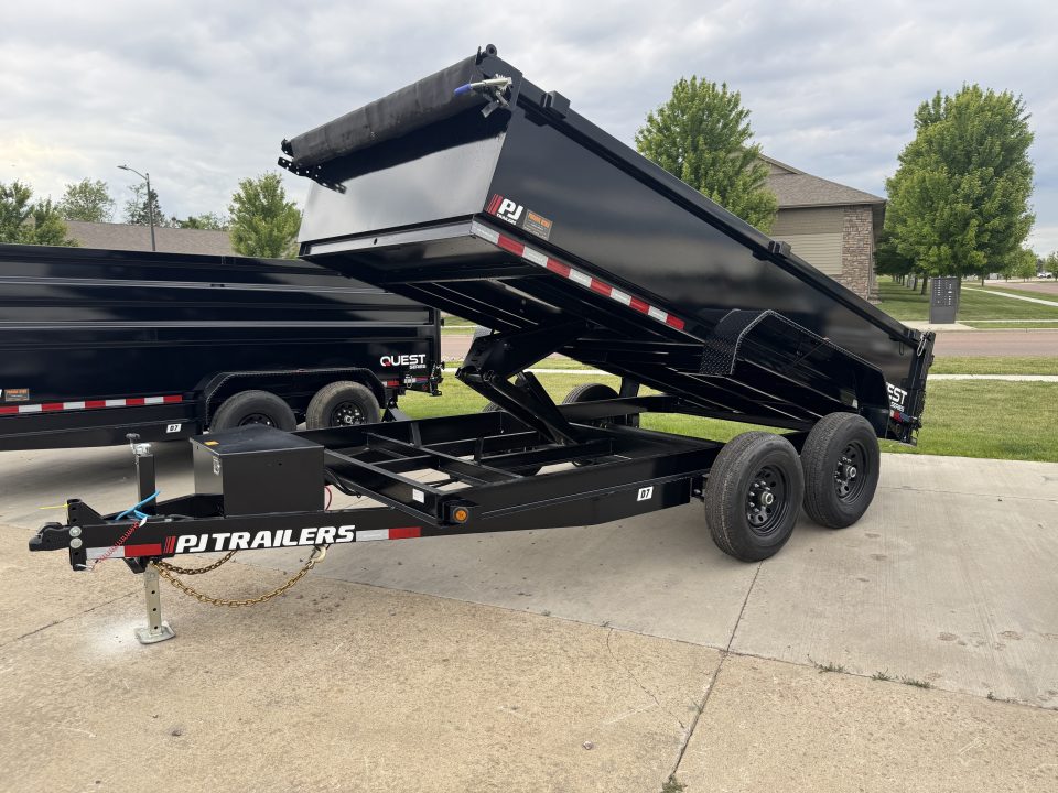 New 2026 PJ Trailers D7-14 Dump Trailer