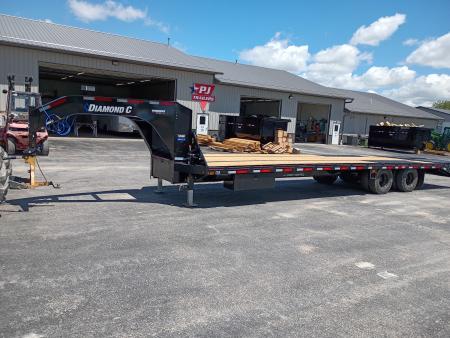 New 2026 Diamond C Trailers FMAX210 MR 32X102