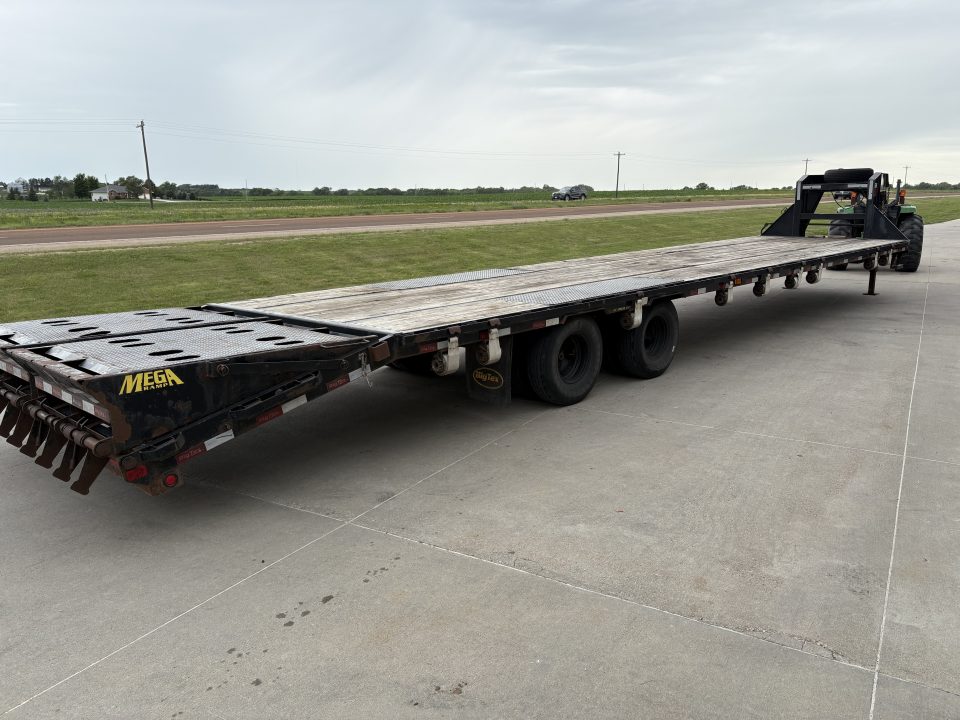 Used 2018 Big Tex Trailers 22GN-40 mega ramps 102x40ft 10k axles Deckover Trailer