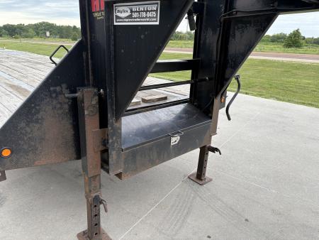 Used 2018 Big Tex Trailers 22GN-40 mega ramps 102x40ft 10k axles Deckover Trailer