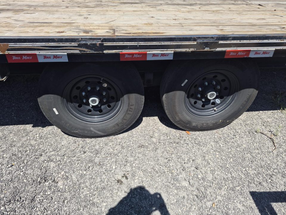 Consignment 2025 Trail Maxx 40 Ft. Gooseneck Equipment Trailer – 12,000 LB Capacity Heavy-Duty Hauler