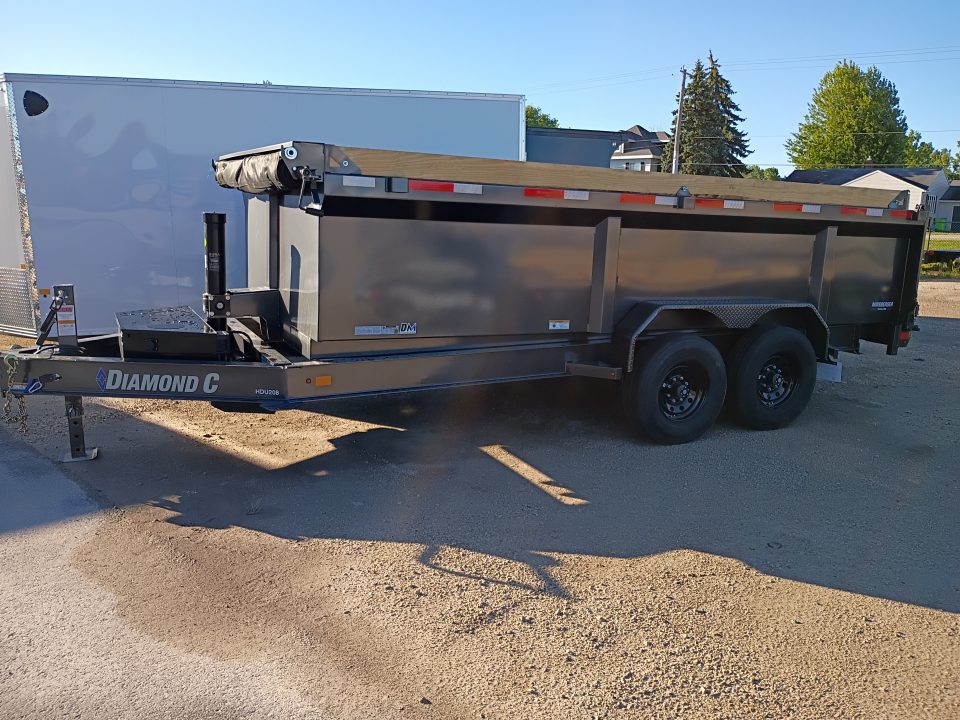 New 2026 Diamond C Trailers HDU208 16X82