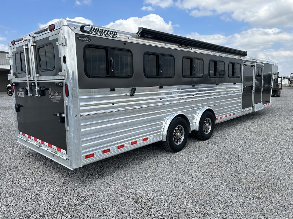 Used 2022 Cimarron Showstar 485 Gooseneck Pen System
