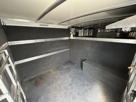 Used 2022 Cimarron Showstar 485 Gooseneck Pen System