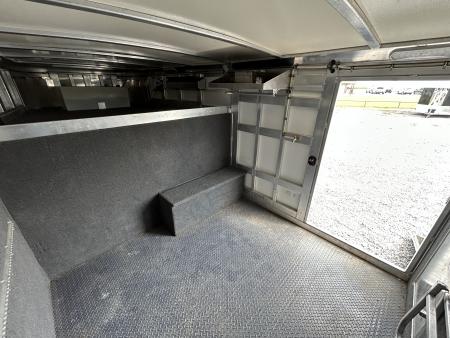 Used 2022 Cimarron Showstar 485 Gooseneck Pen System