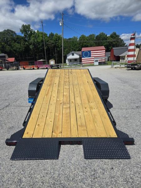 New 2026 JOBSITE 17K 18' TILT EQUIPMENT TRAILER