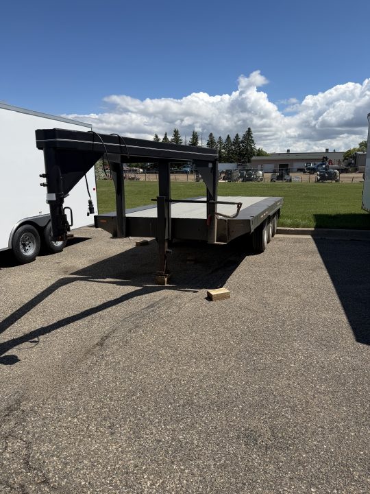 Used 1975 Homemade Gooseneck FLT triple 3.5 Deckover Trailer