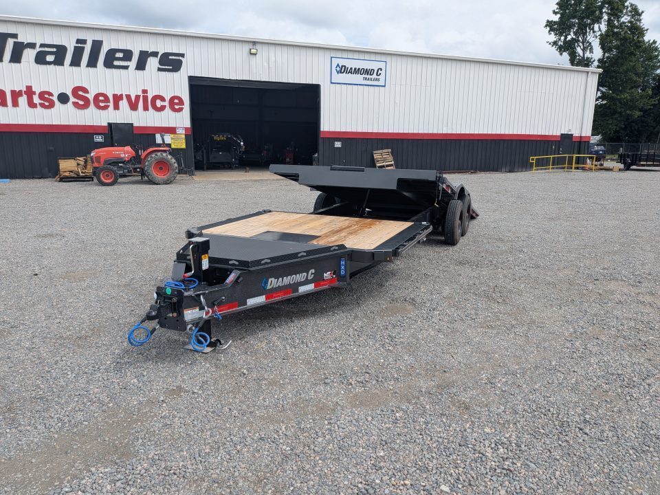 New 2026 Diamond C Trailers Diamond C HXD 210 24' Tilt Equipment Trailer