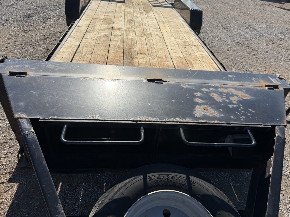 Used 2021 Gatormade 83"X22' 16K GVWR Equipment Trailer