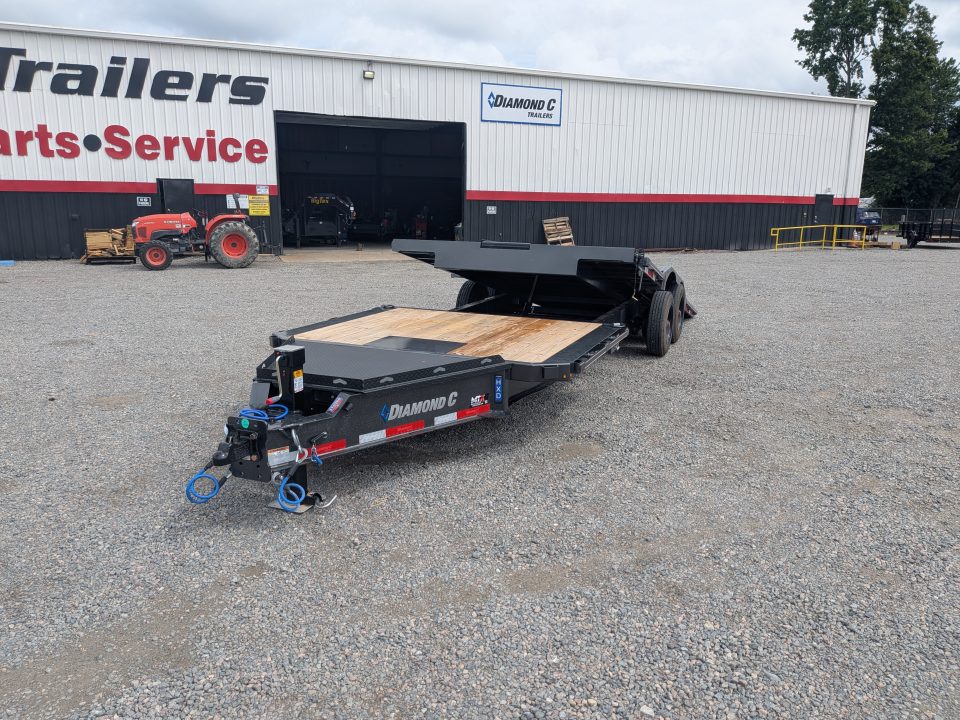 New 2026 Diamond C Trailers Diamond C HXD 210 24' Tilt Equipment Trailer
