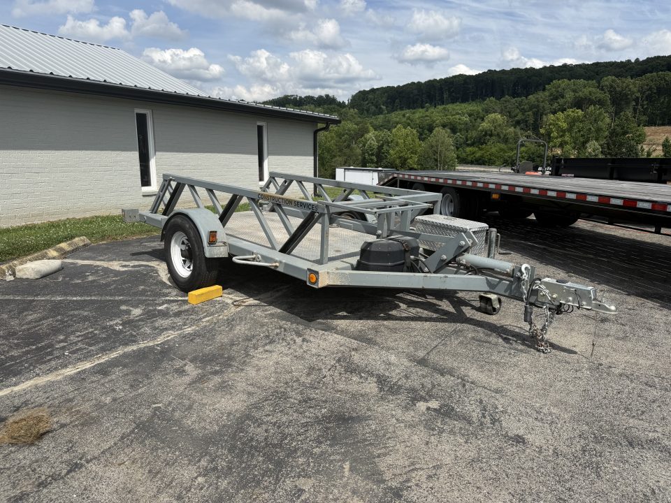 Used 2003 Bil-Jax DROP BED Equipment Trailer