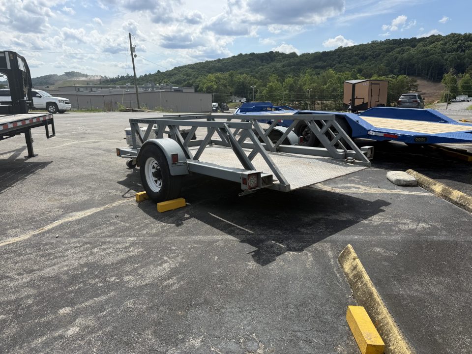 Used 2003 Bil-Jax DROP BED Equipment Trailer