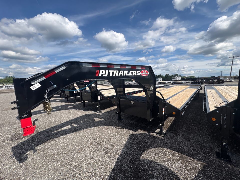 2027 PJ 32FT