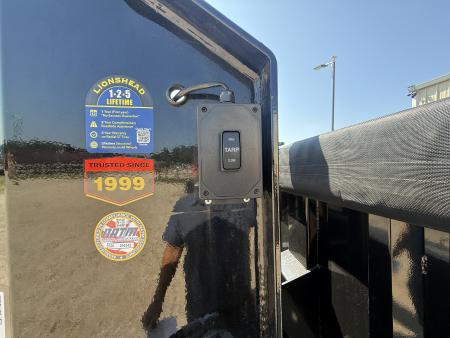 New 2027 MAXX-D DSX8320 GN Dump Trailer