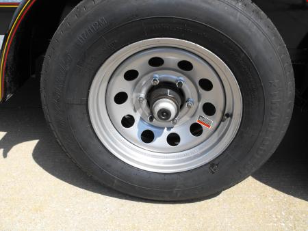 New Car Hauler 83 X 18 Metal Deck Dove Tail 9995 GVRW