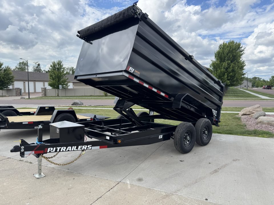 New 2027 PJ Trailers D7-14 Dump Trailer