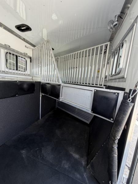 Used 2018 Sundowner 3 Horse 15'7" Living Quarters With 9' Slide Horse Trailer