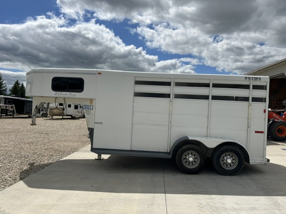 Used 2010 Titan 2 Horse Primo