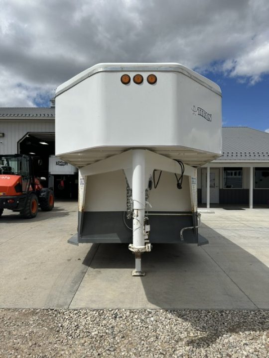 Used 2010 Titan 2 Horse Primo