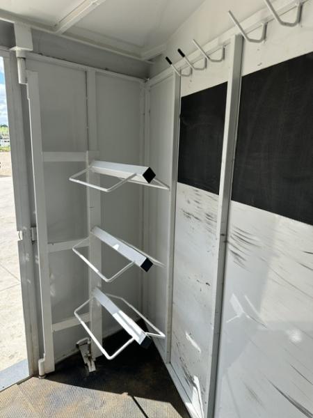 Used 2010 Titan 2 Horse Primo