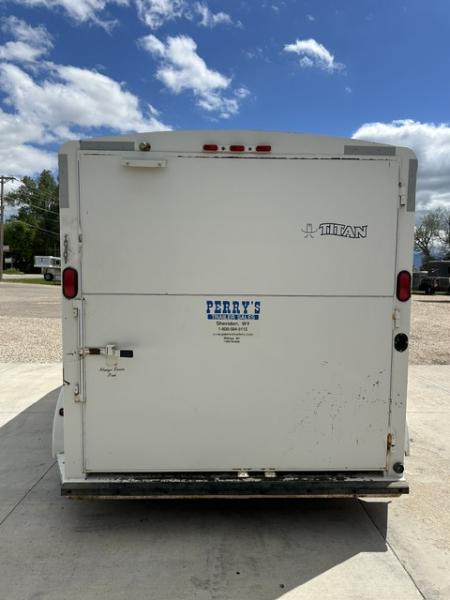 Used 2010 Titan 2 Horse Primo