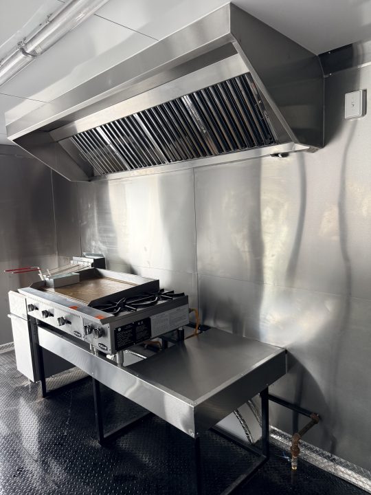 New 2026 ACHA 8.5X18 TA CONCESSION TRAILER FULLY EQUIPED BLACKOUT Concession