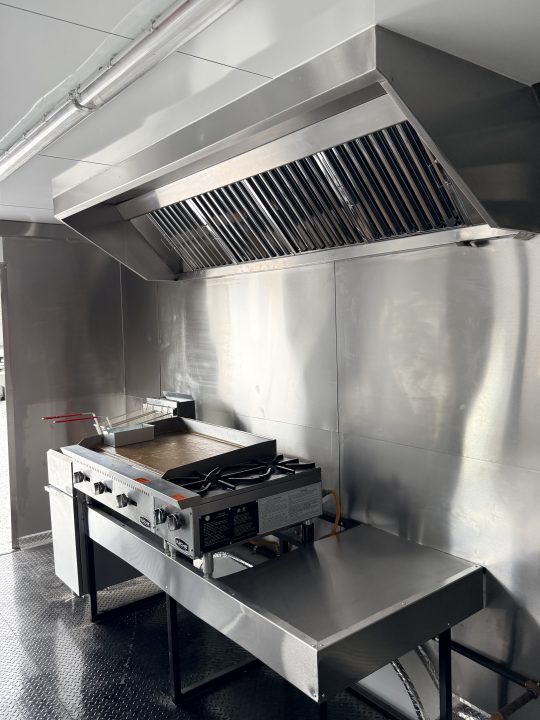 New 2026 ACHA 8.5X18 TA CONCESSION TRAILER FULLY EQUIPED BLACKOUT Concession