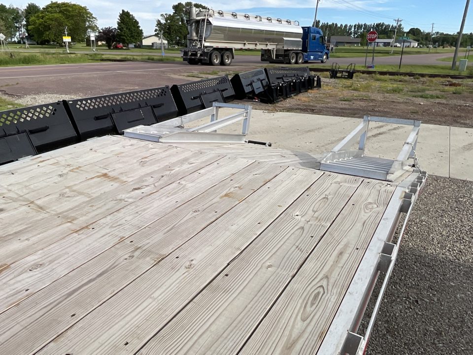 New 2024 Eagle Trailers AD025-140 Equipment Trailer