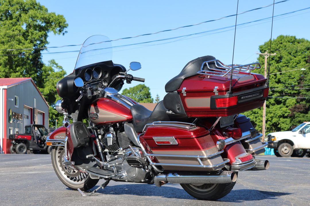 Used 2009 Harley-Davidson FLHTCU ULTRA CLASSIC ELECTRA GLIDE Motorcycle