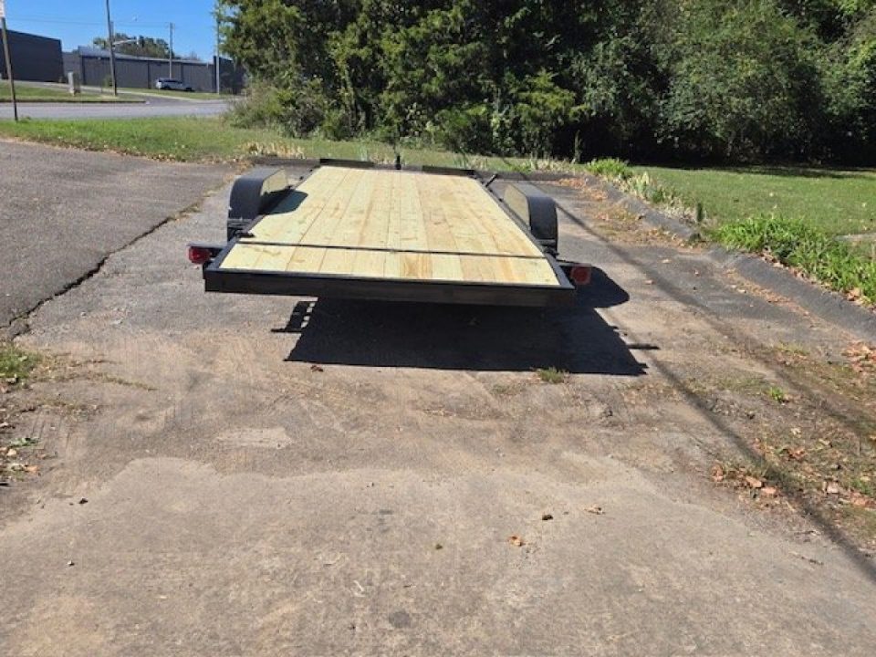 New 2025 Outlaw Trailers 7x20 7k Car Hauler
