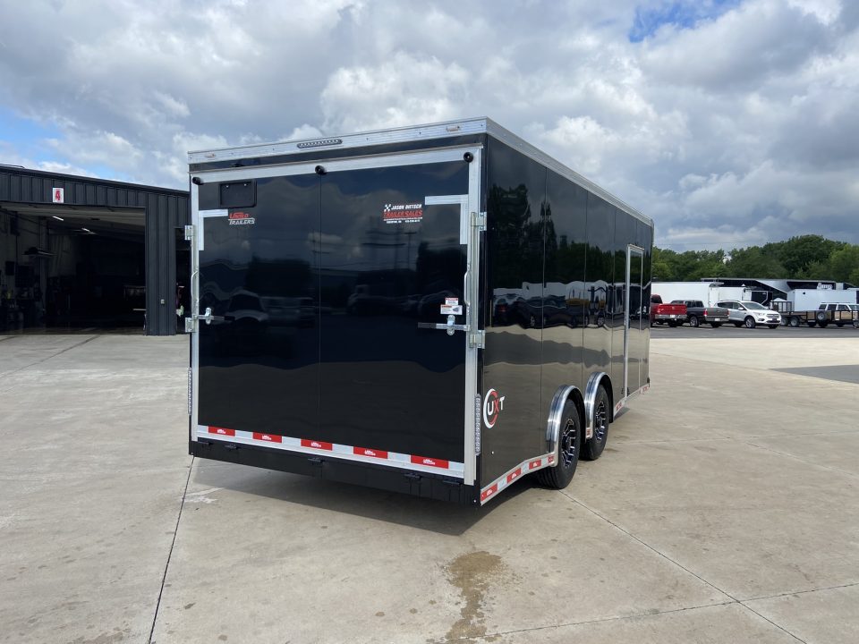 New United Trailers UXT-8.5X20 Cargo / Enclosed Trailer