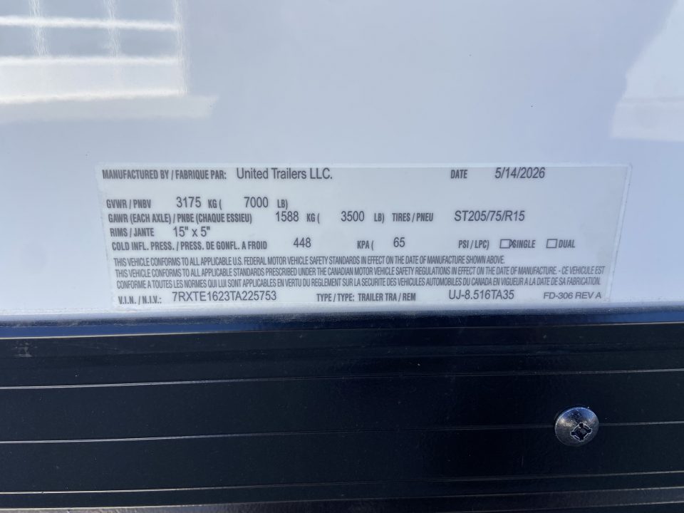 New United Trailers UJ-8.5X16 Enclosed Trailer