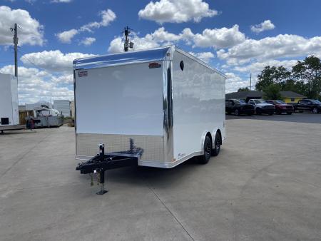 New United UXT-8.516 Cargo Enclosed Trailer