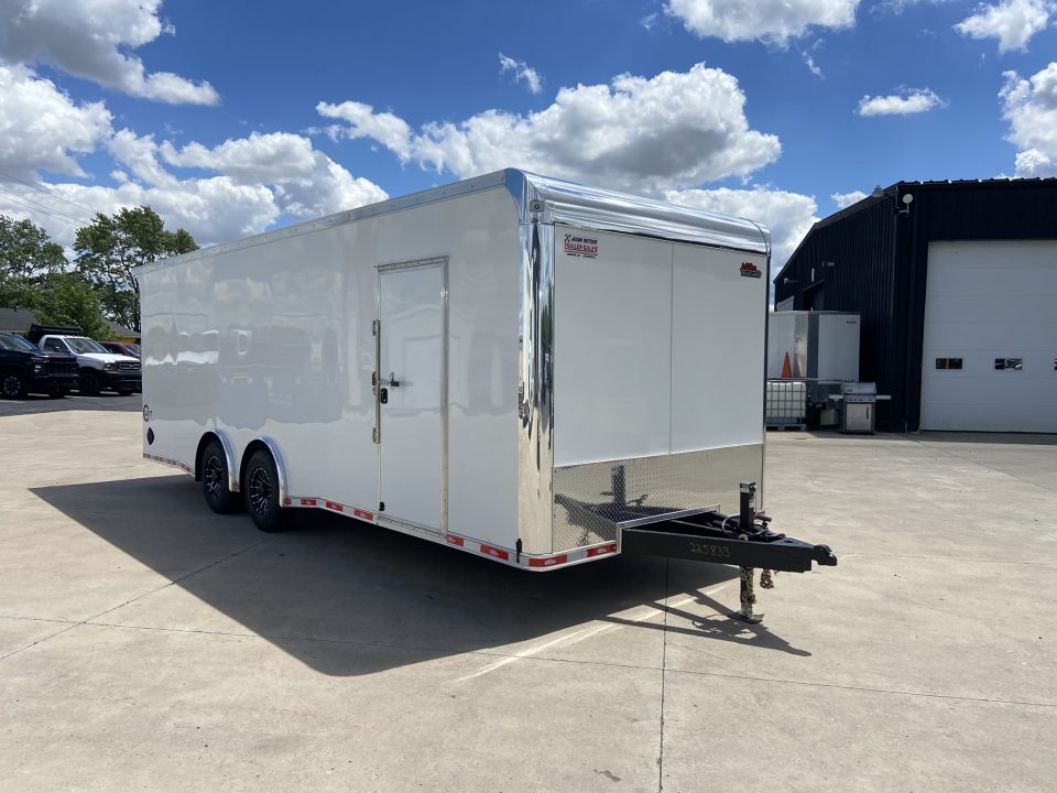 New United UXT-8.5X24 Cargo Enclosed Trailer
