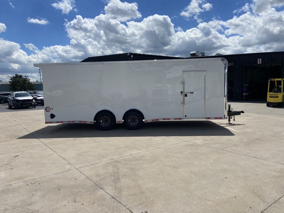 New United UXT-8.5X24 Cargo Enclosed Trailer