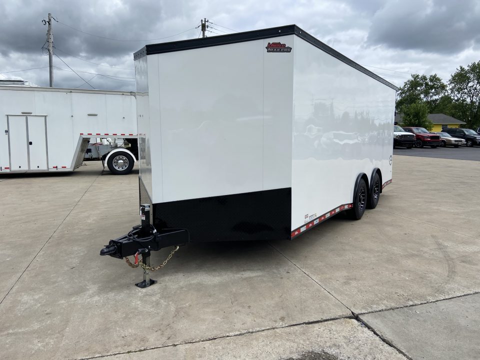 New United CLAV 8.5x23 Enclosed Trailer