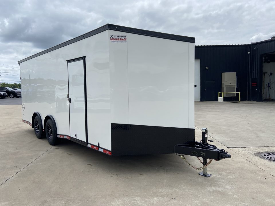 New United CLAV 8.5x23 Enclosed Trailer