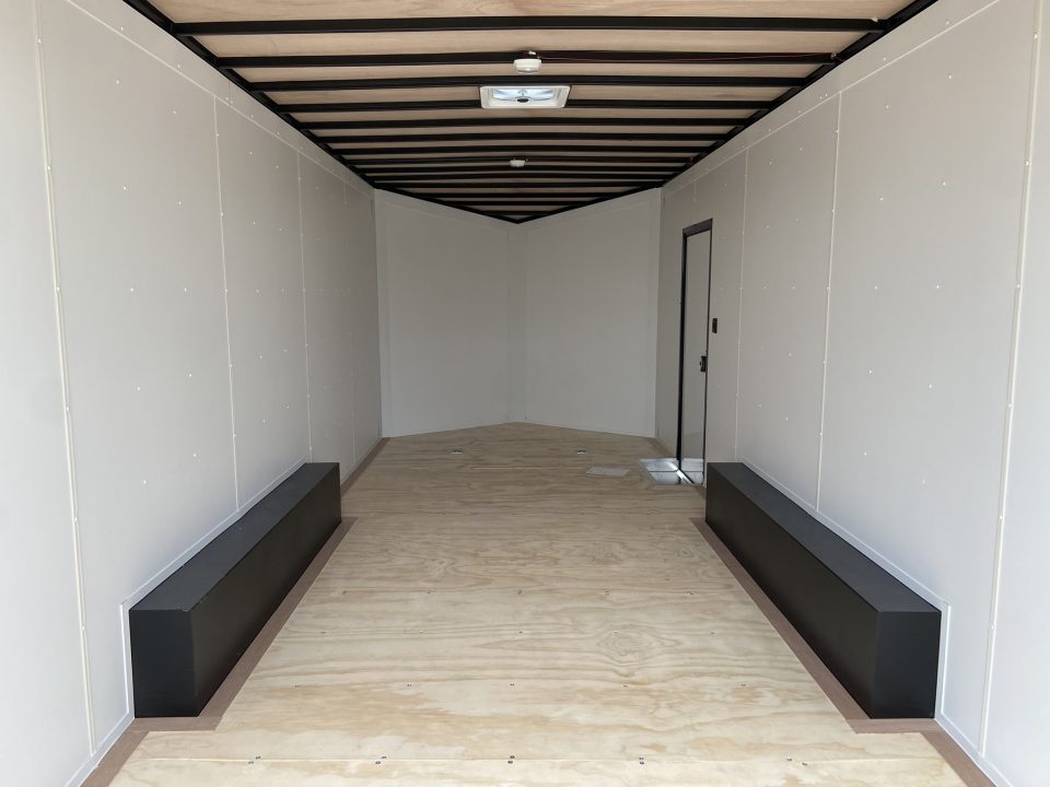 New United CLAV 8.5x23 Enclosed Trailer