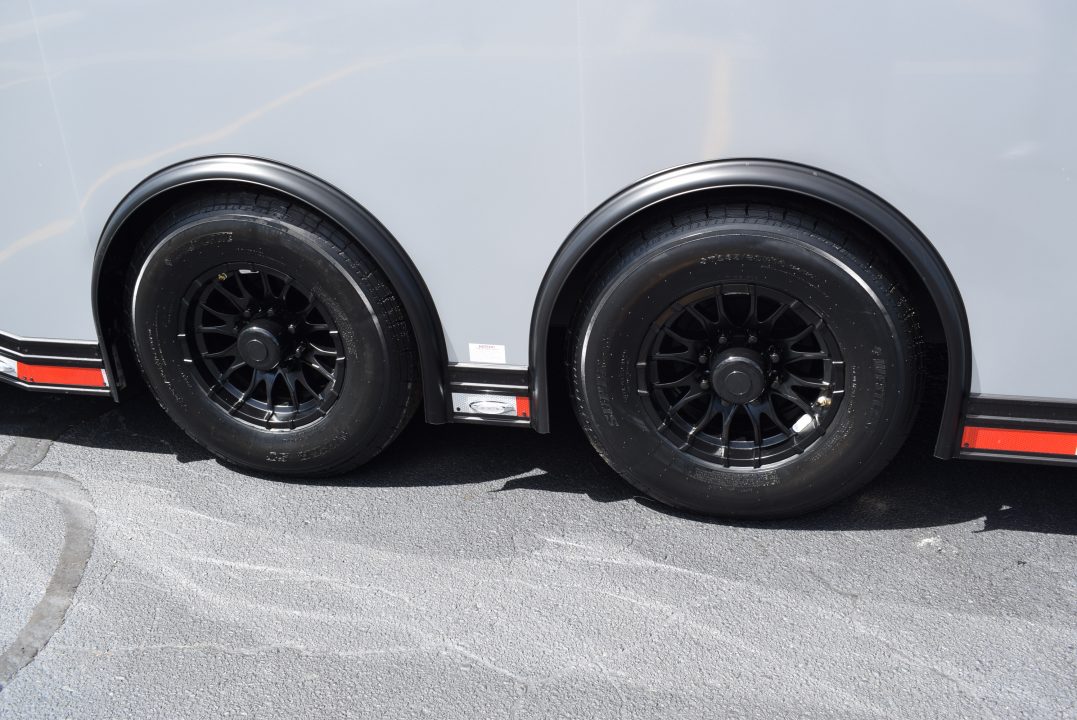 New 2026 inTech Trailers 28' Tag iCon Package Car / Racing Trailer