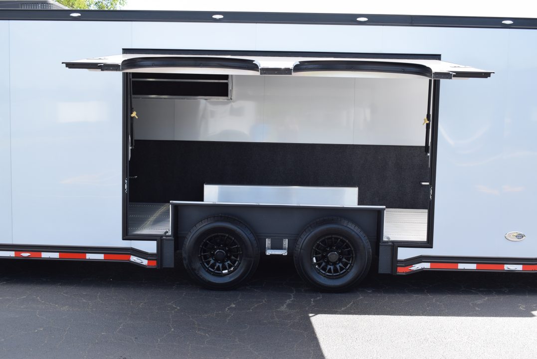New 2026 inTech Trailers 28' Tag iCon Package Car / Racing Trailer