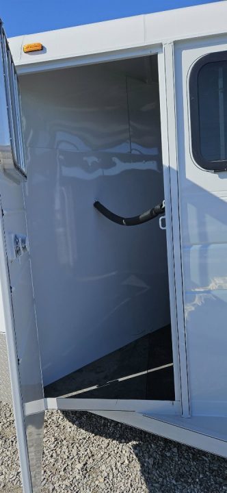 New 2026 Maxwell BrushPopper Slant 2 Horse Trailer