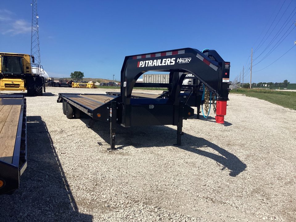 New 2027 PJ Trailers 30’ GN Flatbed Trailer