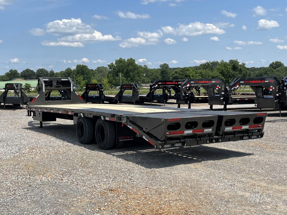 New 2027 MAXXD Gooseneck Flatbed Trailer | 102" x 30' 30K GVWR