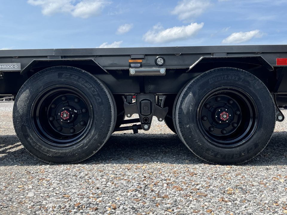 New 2027 MAXXD Gooseneck Flatbed Trailer | 102" x 30' 30K GVWR