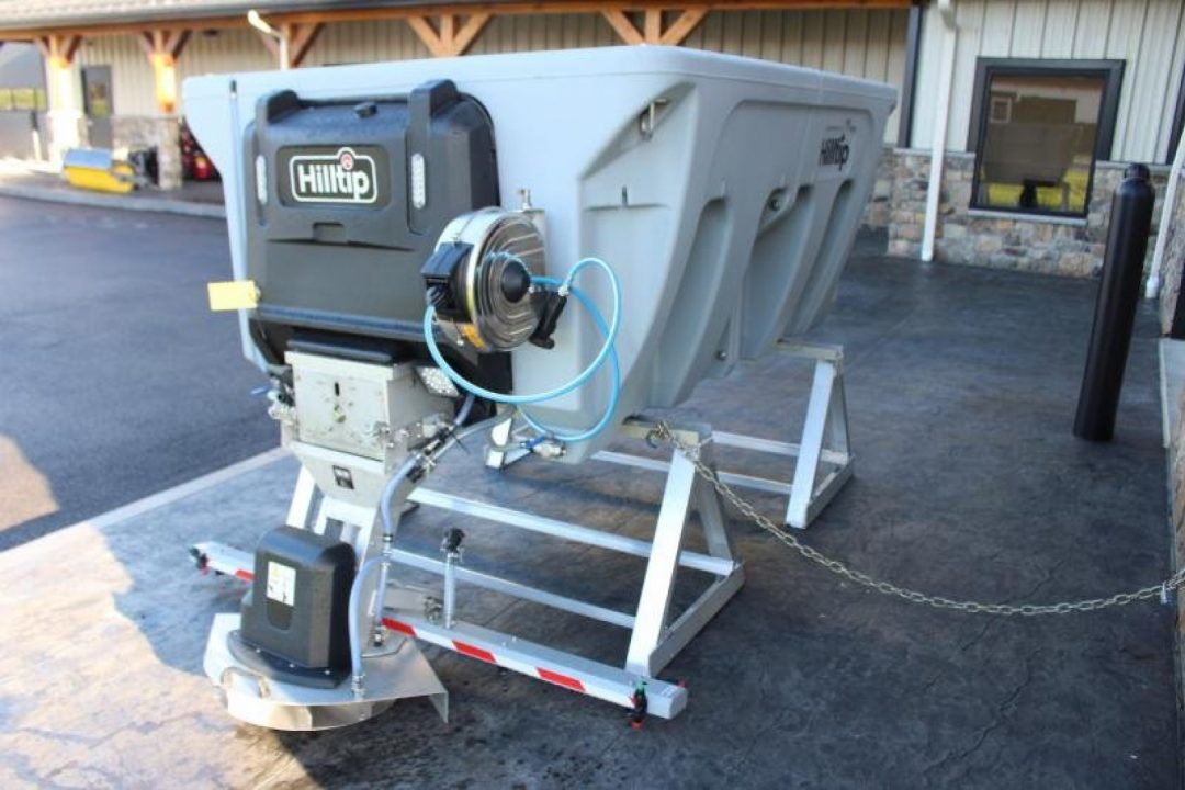 New 2024 HILLTIP 2YD SALT SPREADER - H28370