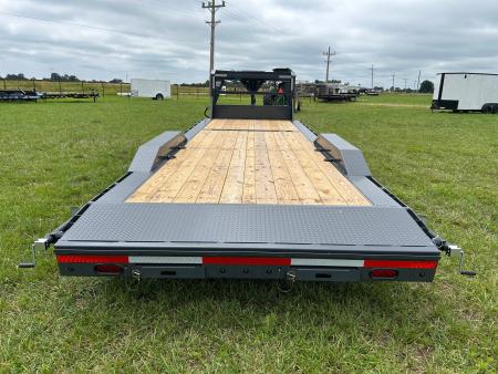 New 2026 Lamar 102x26 Tandem 14K GN Equipment Trailer w/ Drive Over Fenders, 2' Dove, & Slide In Ramps
