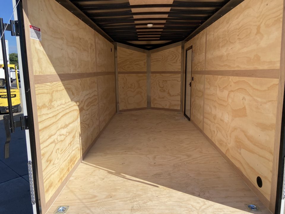New United UJ-7X16 Enclosed Trailer AMERICA 250