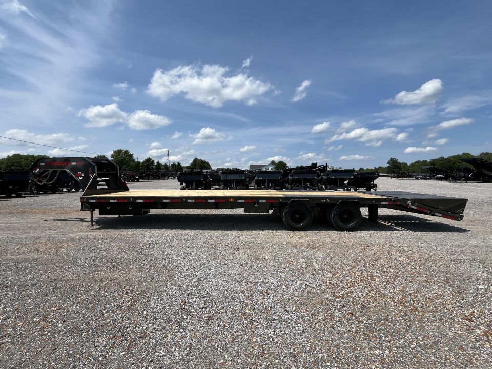 New 2027 MAXXD Gooseneck Flatbed Trailer | 102" x 32' 30K GVWR